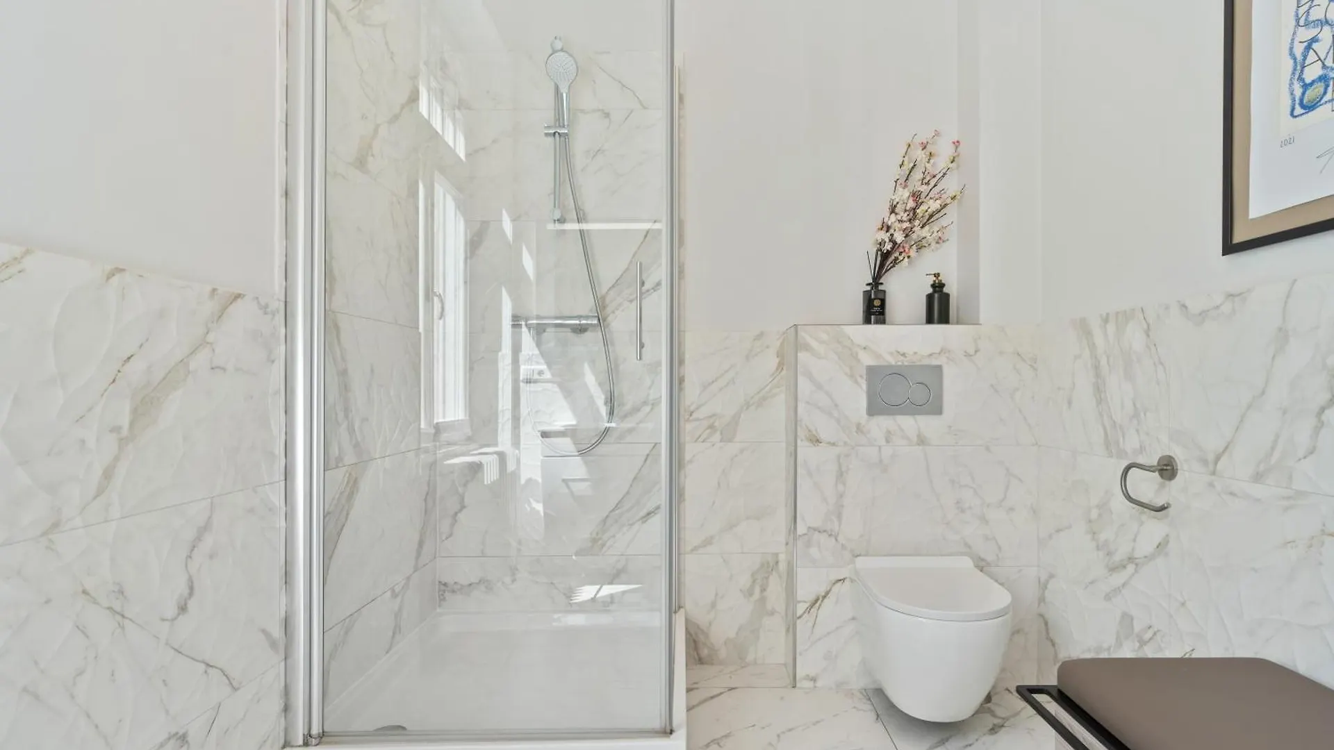 Spacious & Tranquil Rooms In Limpertsberg Λουξεμβούργο Δωμάτια σε οικογενειακή κατοικία