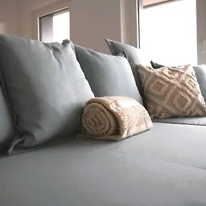Beautiful Stylish 2br In Kirchberg Apartment